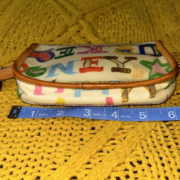 Vintage Dooney & Bourke Coated Canvas Pouch - Picture 6 of 16